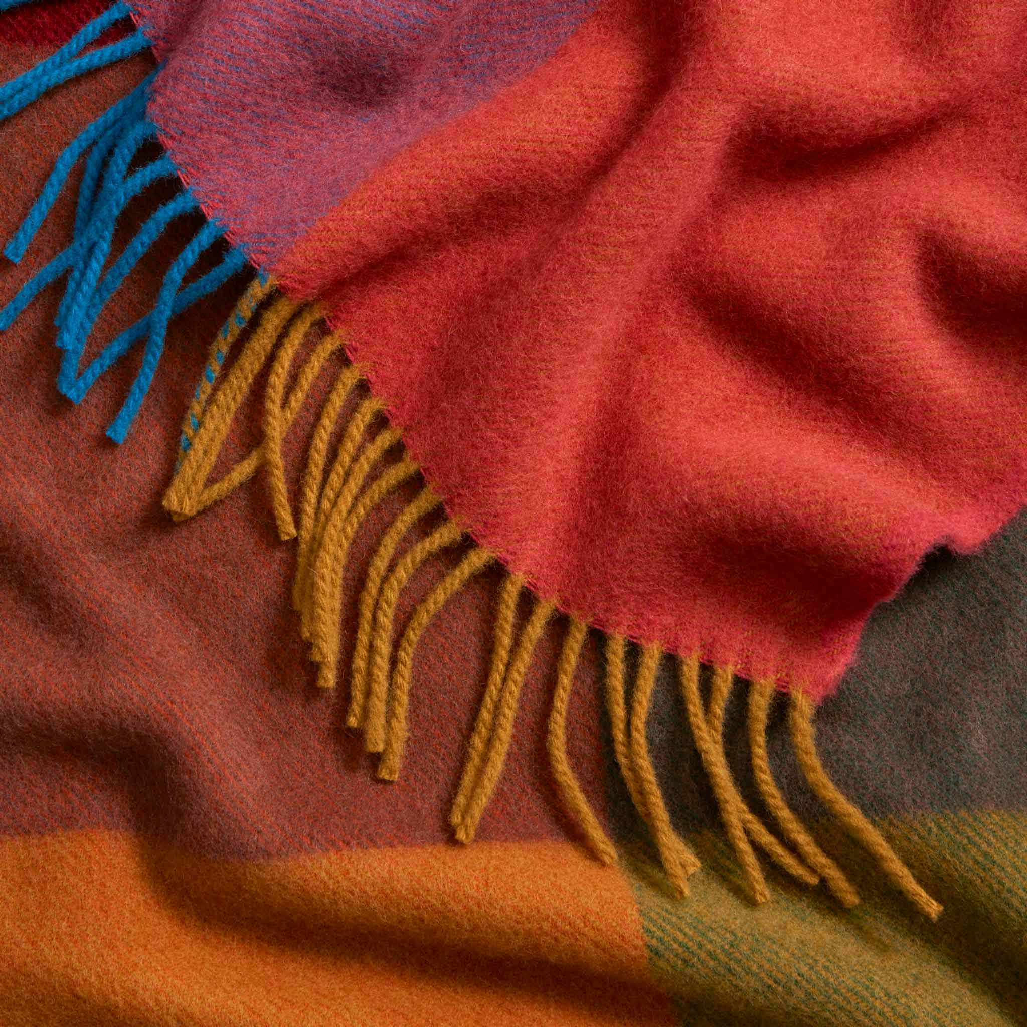 Colorfield Lambswool Throw Blanket - Image 2
