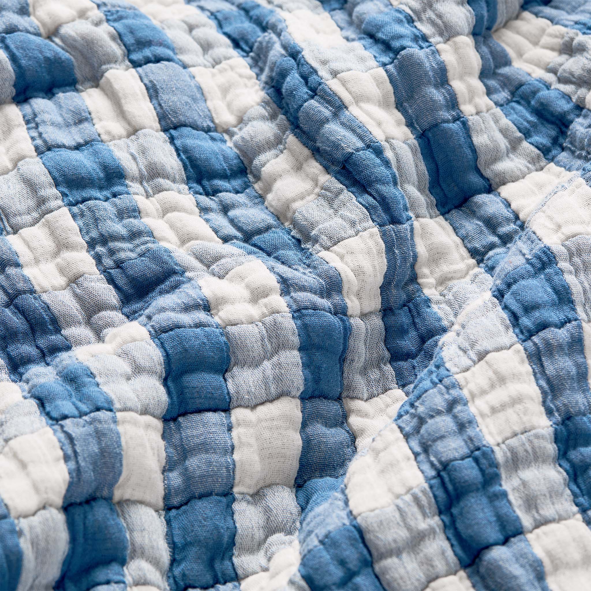 Breezeweave Cotton Gingham Bed Blanket - Image 9