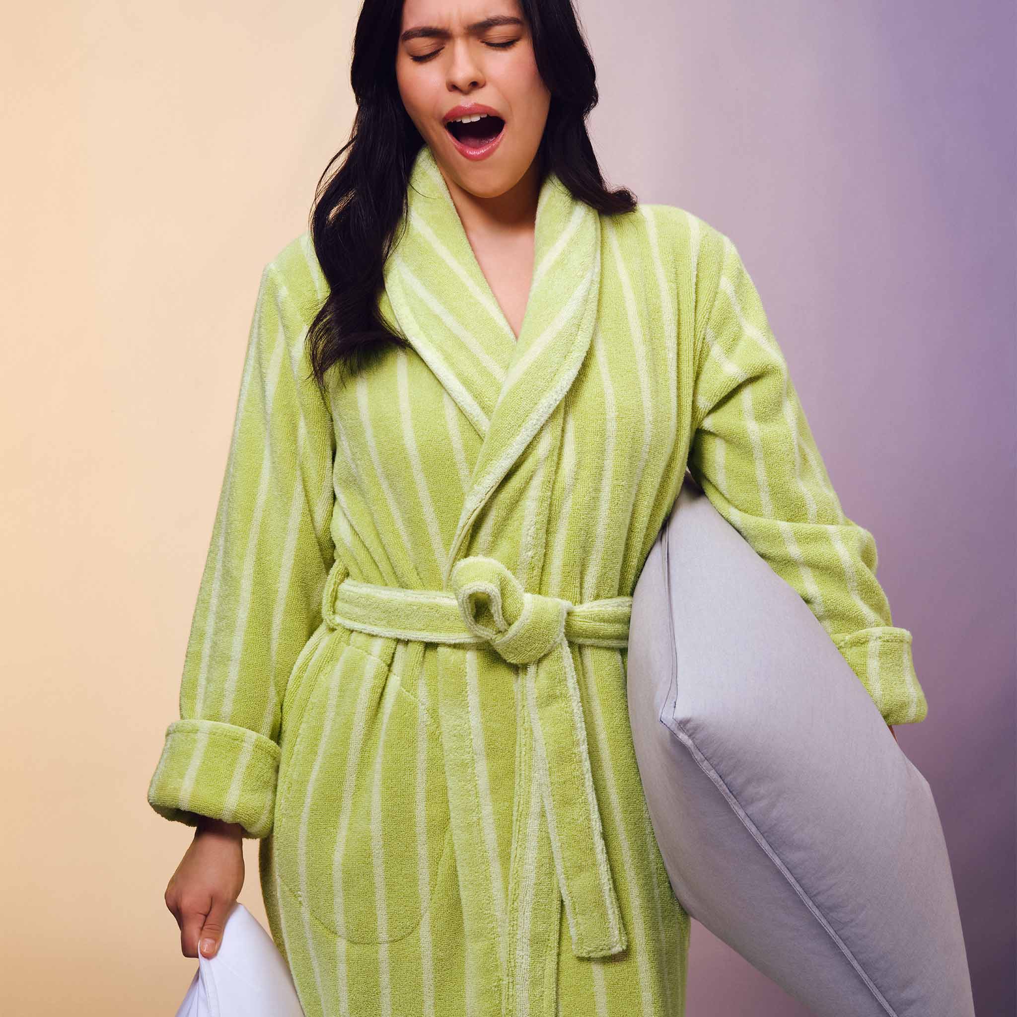 DedCool | Brooklinen Super-Plush Robe - Image 3