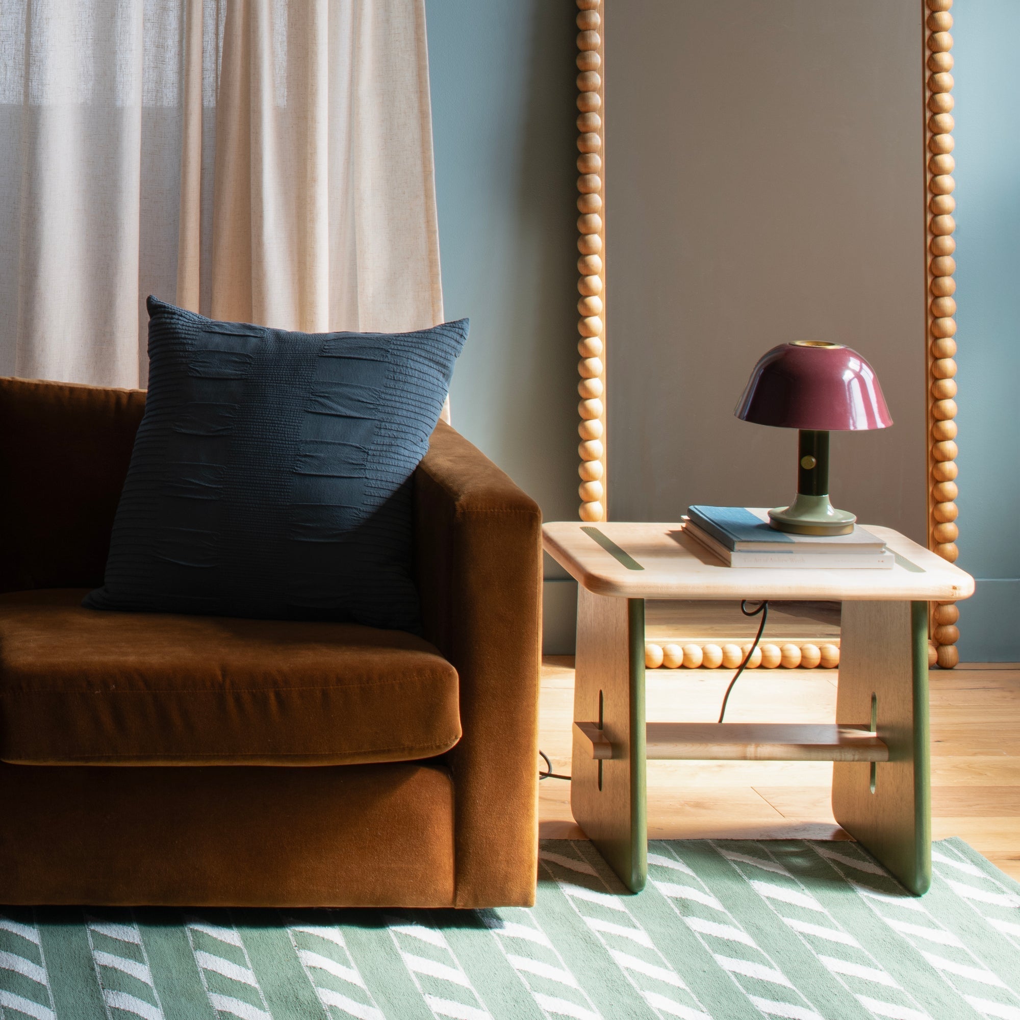 Hodges Side Table - Image 3